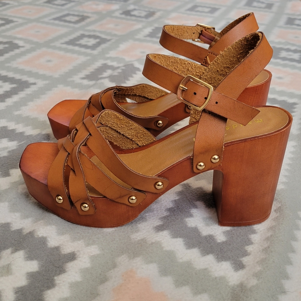 Madden Girls sandals size 7